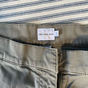 Low Rise Wide Leg Cropped Jeans